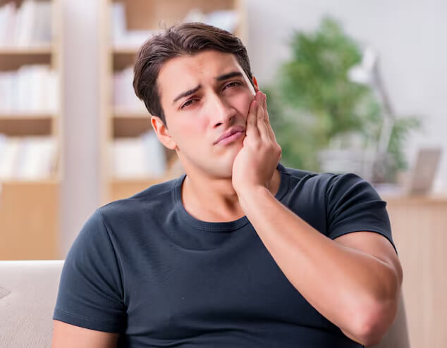 Toothache image - Emergency dentist Horsham